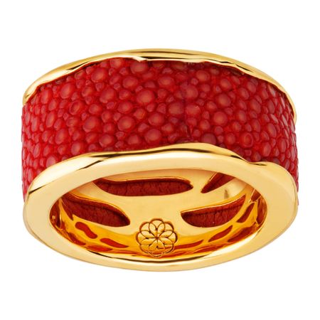 Wave Ring in Genuine Stingray Leather