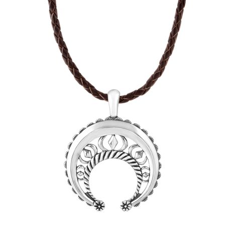 Naja Pendant