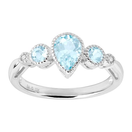 7/8 ct Aquamarine Ring with Diamonds