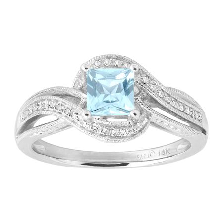 Aquamarine & 1/4 ct Diamond Ring