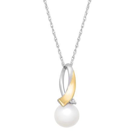 Pearl Loop Pendant with Diamond