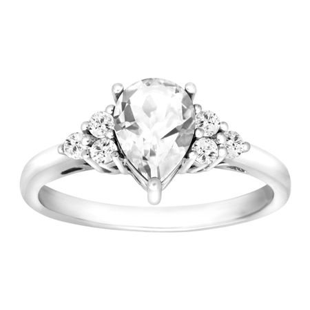 1 1/2 ct White Topaz Ring