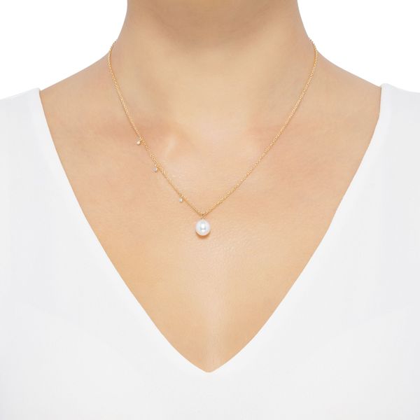 Honora 8.59 mm Freshwater Pearl Pendant with Diamonds in 14K Gold 8.