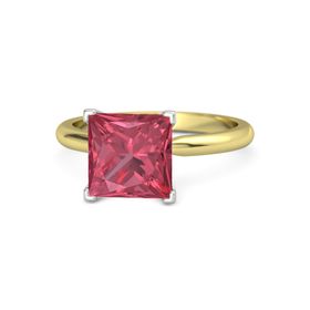 Princess-Cut Ara Ring (8mm gem)