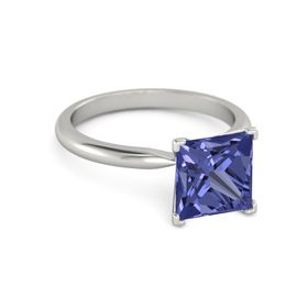 Princess-Cut Ara Ring (8mm gem)