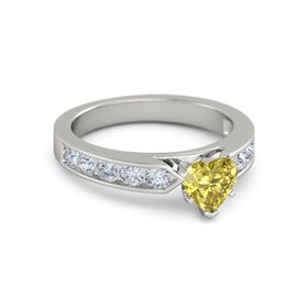 Lovena Ring