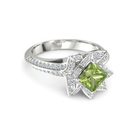 Brilliant Lotus Ring