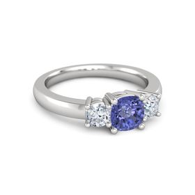 Estelle Ring (6mm gem)
